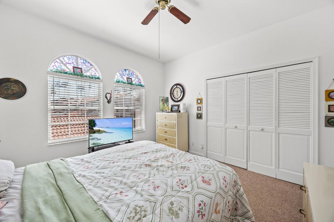 待售: $309,999 (2 贝兹, 2 浴室, 1662 平方英尺)