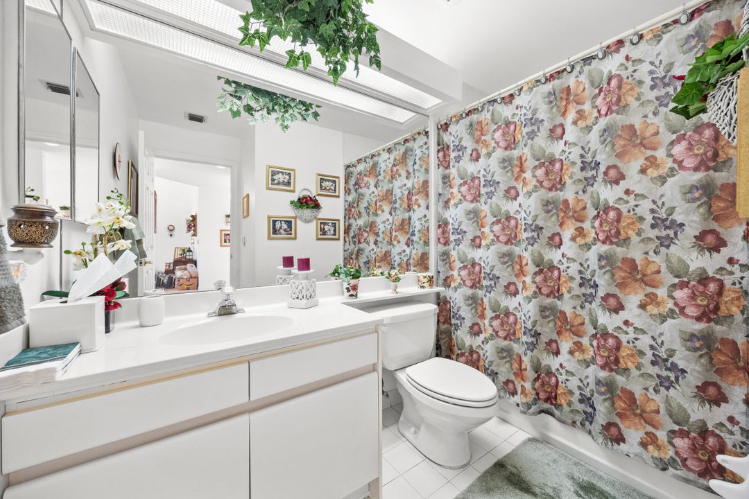 待售: $309,999 (2 贝兹, 2 浴室, 1662 平方英尺)