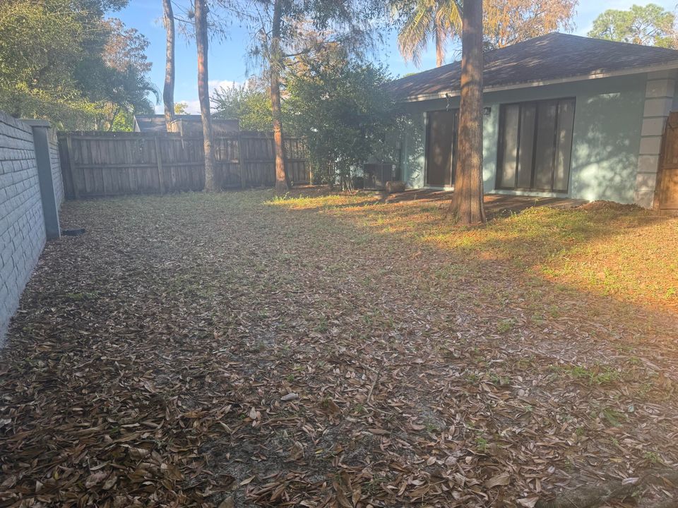 For Sale: $395,000 (3 beds, 2 baths, 1193 Square Feet)