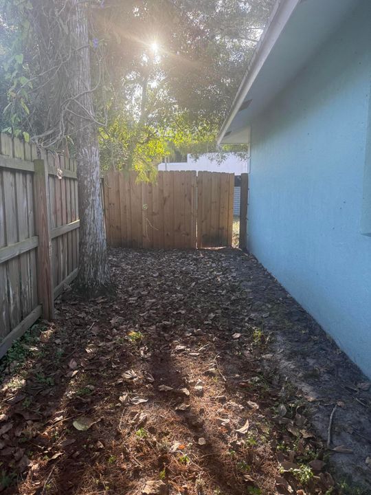 For Sale: $395,000 (3 beds, 2 baths, 1193 Square Feet)