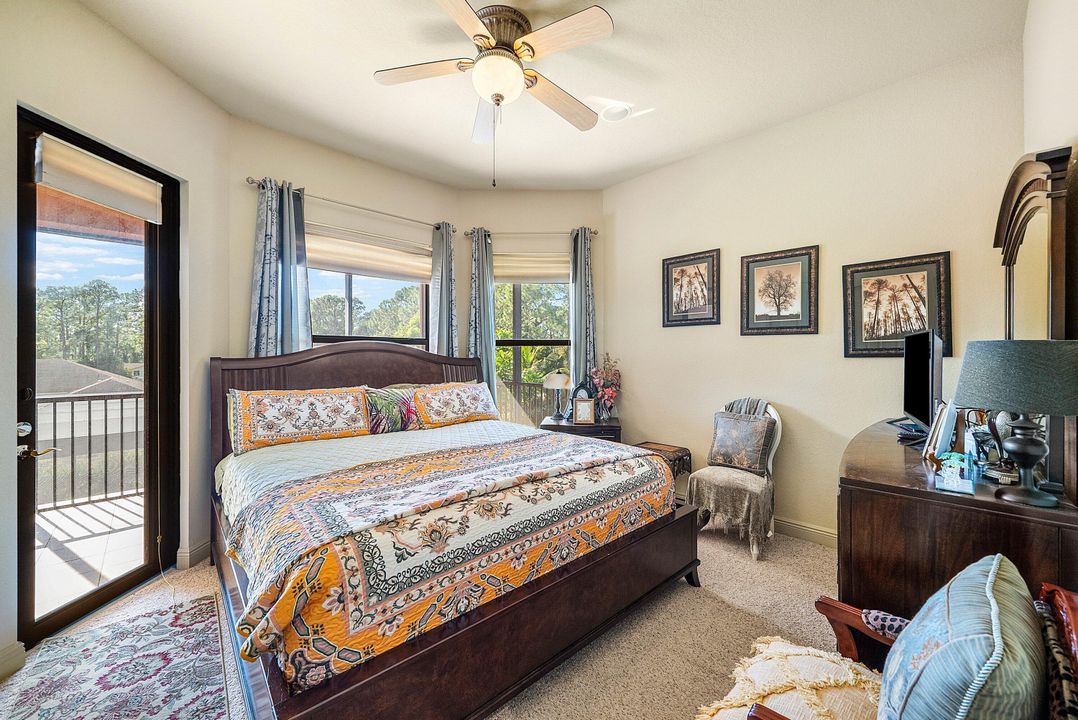 For Sale: $1,999,000 (5 beds, 5 baths, 5581 Square Feet)