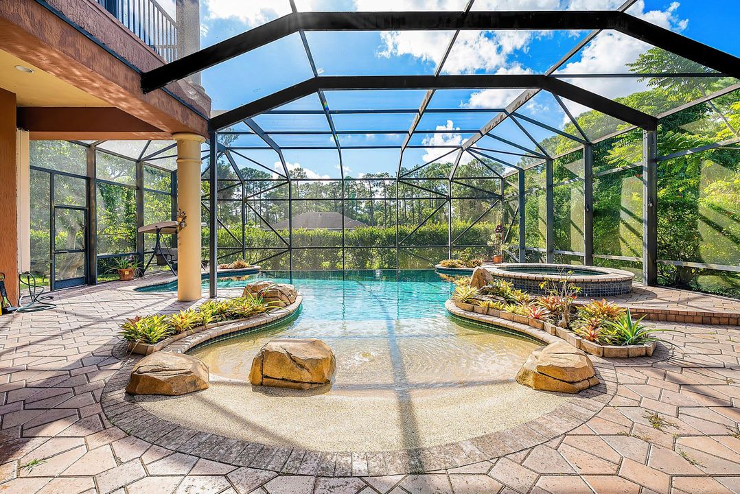 For Sale: $1,999,000 (5 beds, 5 baths, 5581 Square Feet)