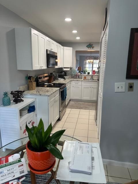 For Sale: $204,900 (2 beds, 2 baths, 1198 Square Feet)