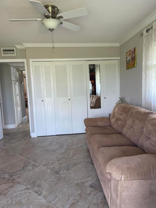 En Renta: $1,600 (2 camas, 2 baños, 880 Pies cuadrados)