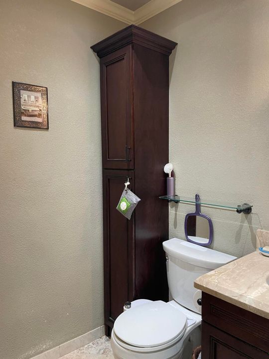 En Renta: $1,600 (2 camas, 2 baños, 880 Pies cuadrados)