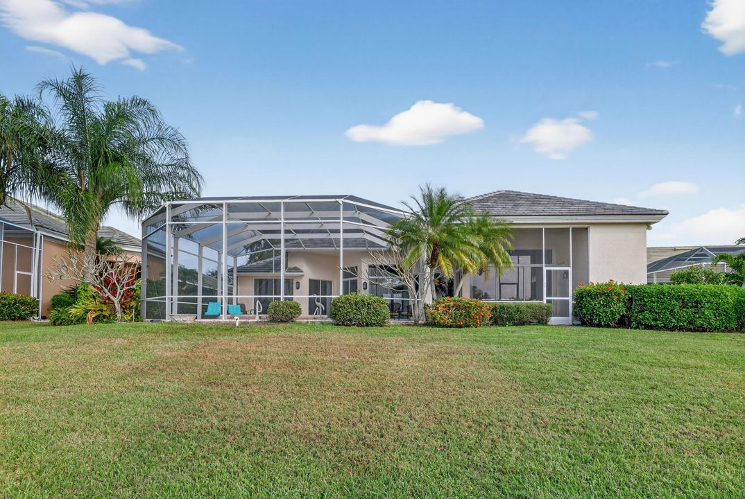 For Sale: $845,000 (3 beds, 3 baths, 3356 Square Feet)