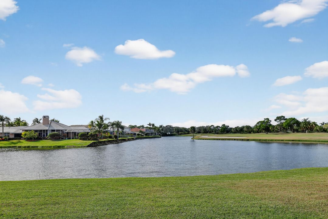 For Sale: $845,000 (3 beds, 3 baths, 3356 Square Feet)