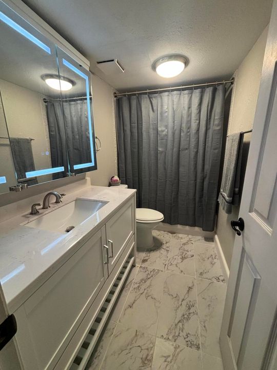 En Venta: $297,000 (2 camas, 2 baños, 1170 Pies cuadrados)