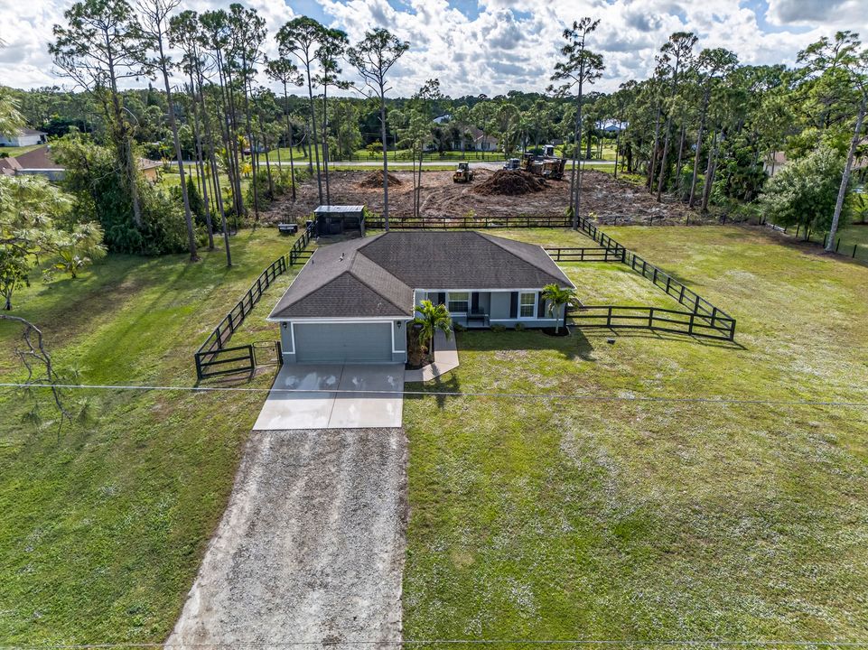 待售: $631,000 (3 贝兹, 2 浴室, 1438 平方英尺)