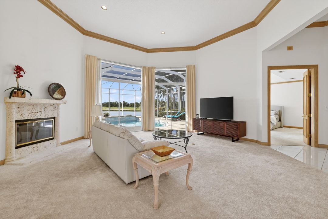 For Sale: $845,000 (3 beds, 3 baths, 3356 Square Feet)