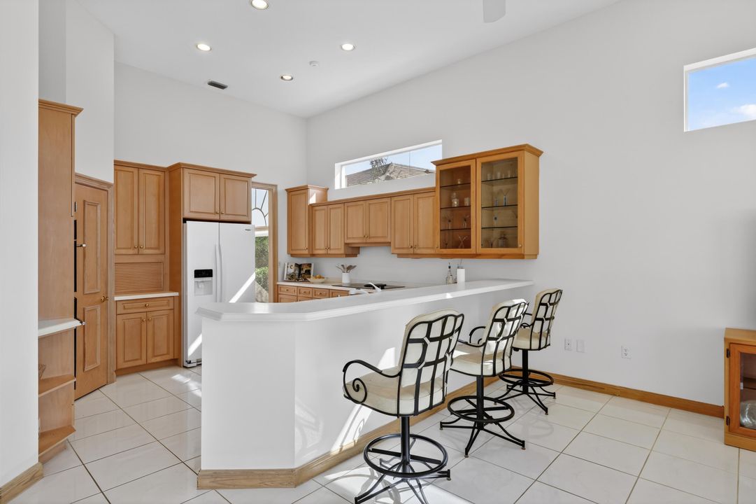 For Sale: $845,000 (3 beds, 3 baths, 3356 Square Feet)