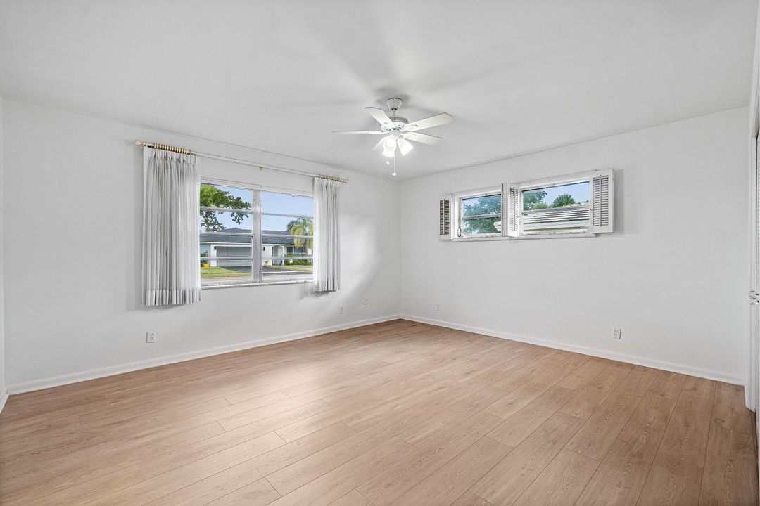 Active With Contract: $3,900 (2 beds, 2 baths, 1938 Square Feet)