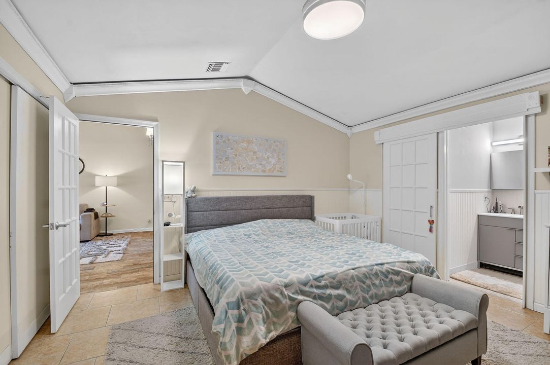 For Rent: $2,600 (3 beds, 2 baths, 1187 Square Feet)