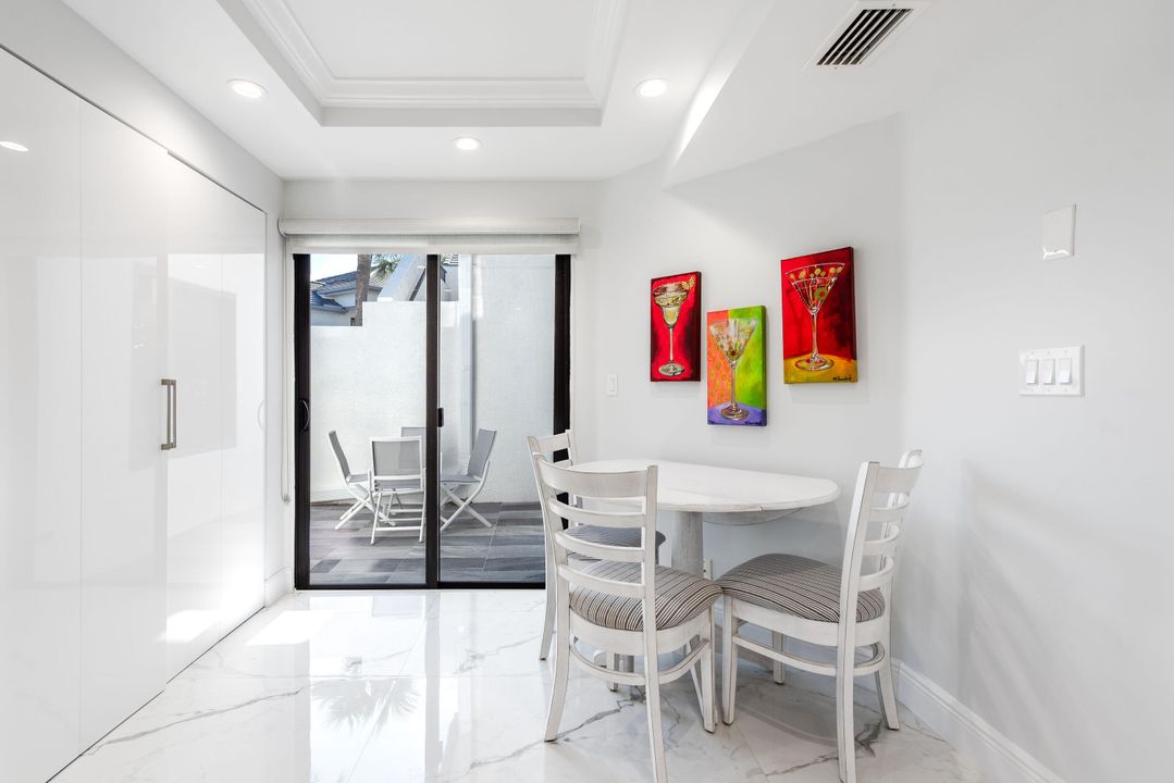 For Sale: $549,000 (2 beds, 2 baths, 1705 Square Feet)