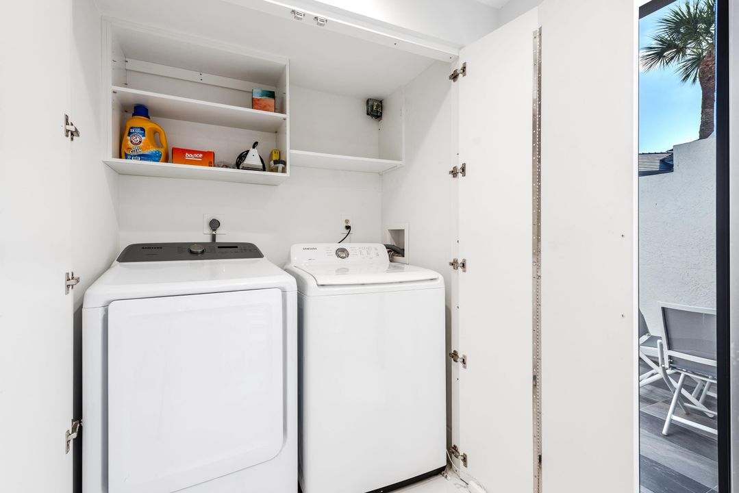 For Sale: $549,000 (2 beds, 2 baths, 1705 Square Feet)