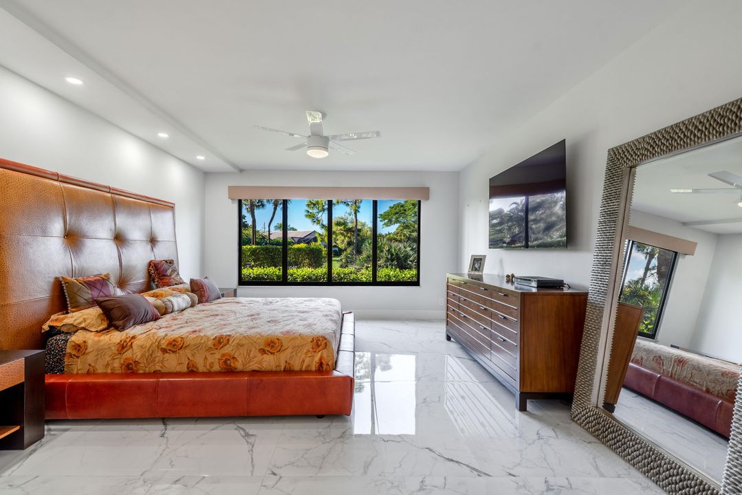 For Sale: $549,000 (2 beds, 2 baths, 1705 Square Feet)