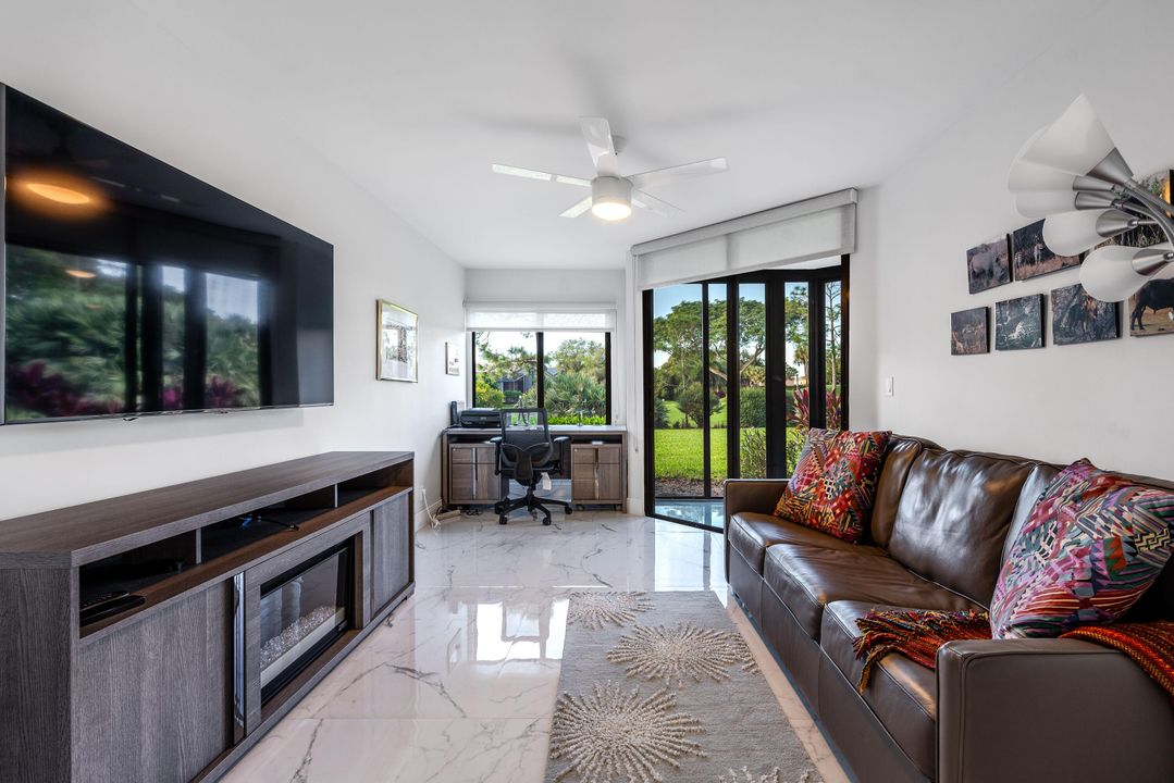 For Sale: $549,000 (2 beds, 2 baths, 1705 Square Feet)