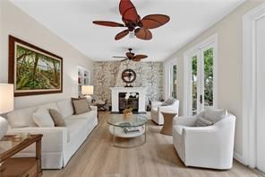 For Sale: $500,000 (2 beds, 2 baths, 1471 Square Feet)
