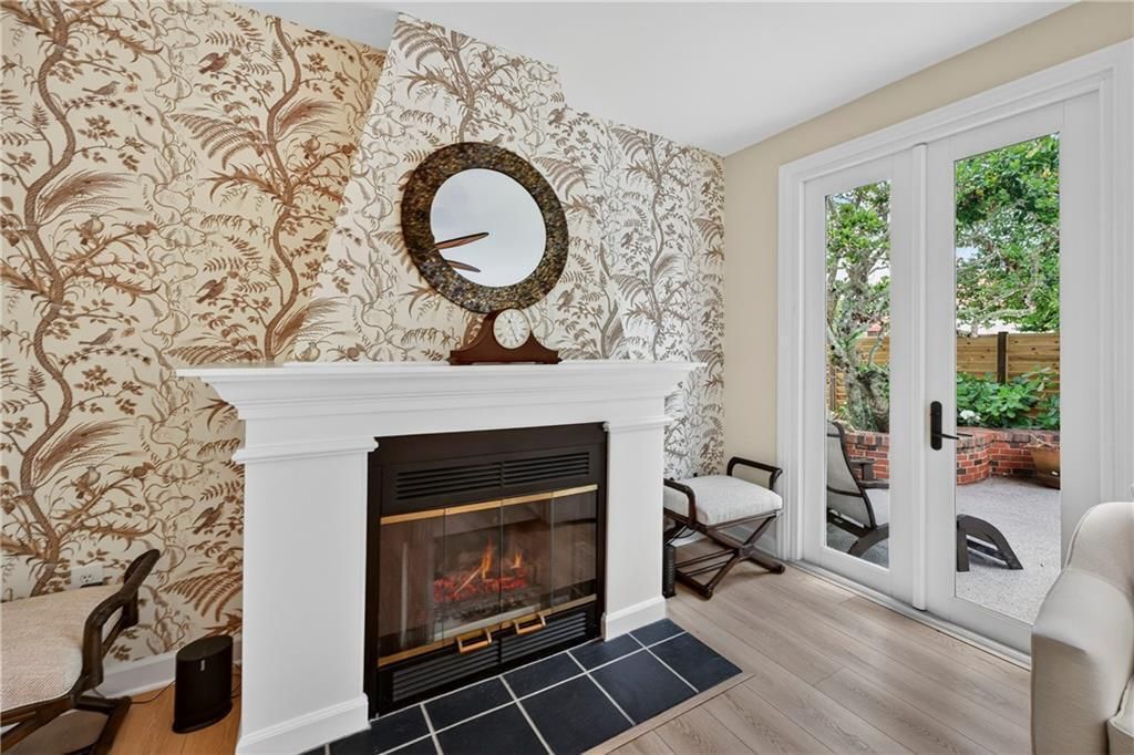 For Sale: $500,000 (2 beds, 2 baths, 1471 Square Feet)