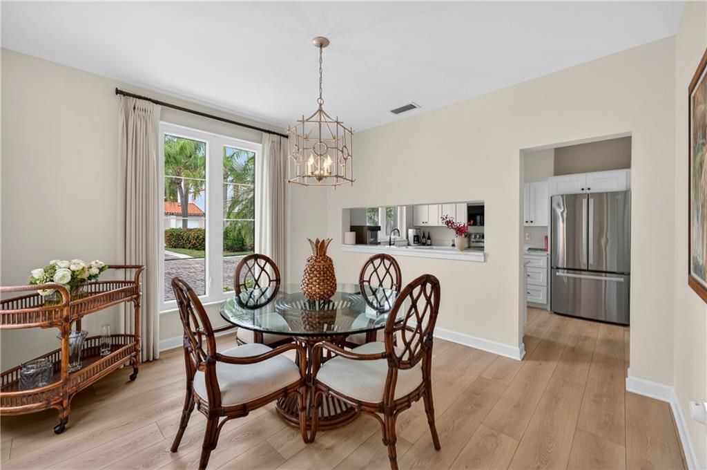 For Sale: $500,000 (2 beds, 2 baths, 1471 Square Feet)