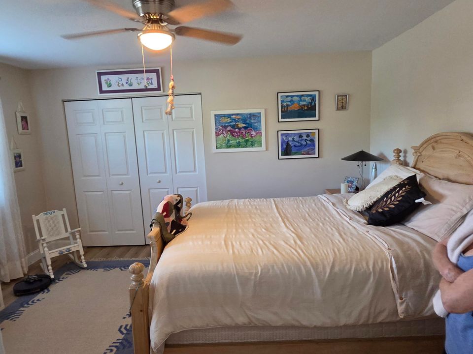 For Rent: $3,500 (2 beds, 2 baths, 1278 Square Feet)