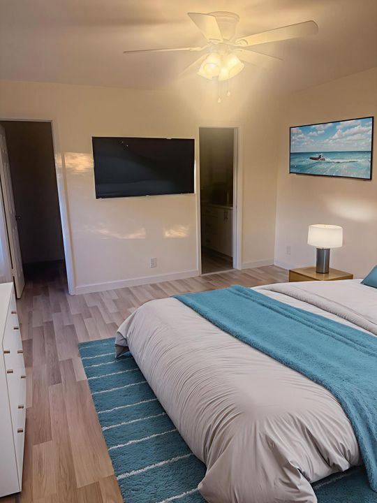 На продажу: $325,000 (2 спален, 2 ванн, 1384 Квадратных фут)