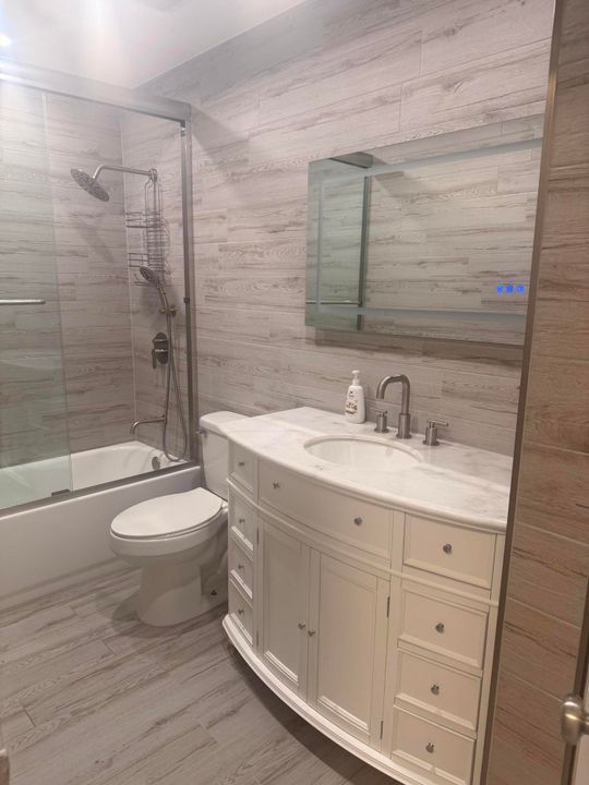 На продажу: $325,000 (2 спален, 2 ванн, 1384 Квадратных фут)