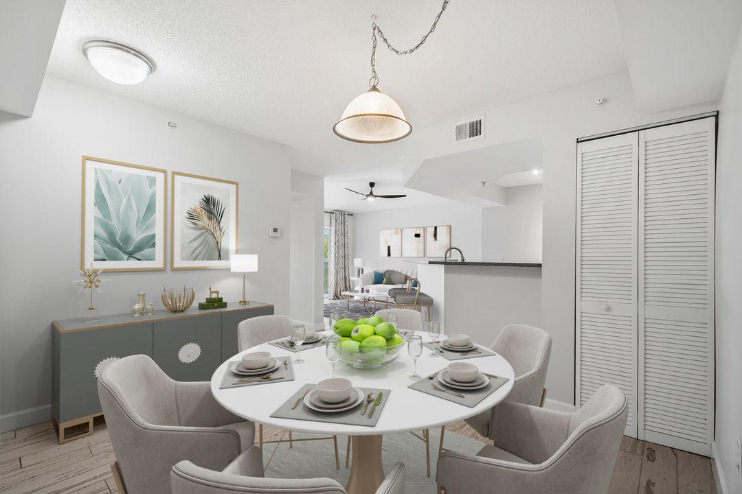 For Sale: $219,000 (1 beds, 1 baths, 781 Square Feet)