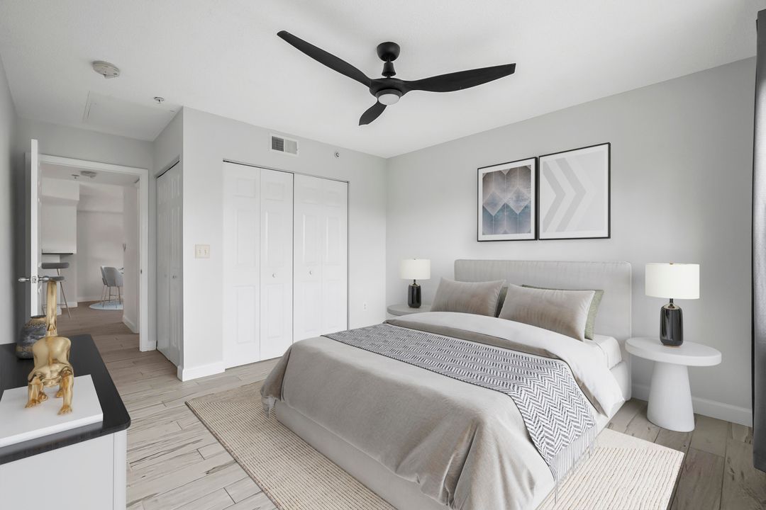 For Sale: $219,000 (1 beds, 1 baths, 781 Square Feet)