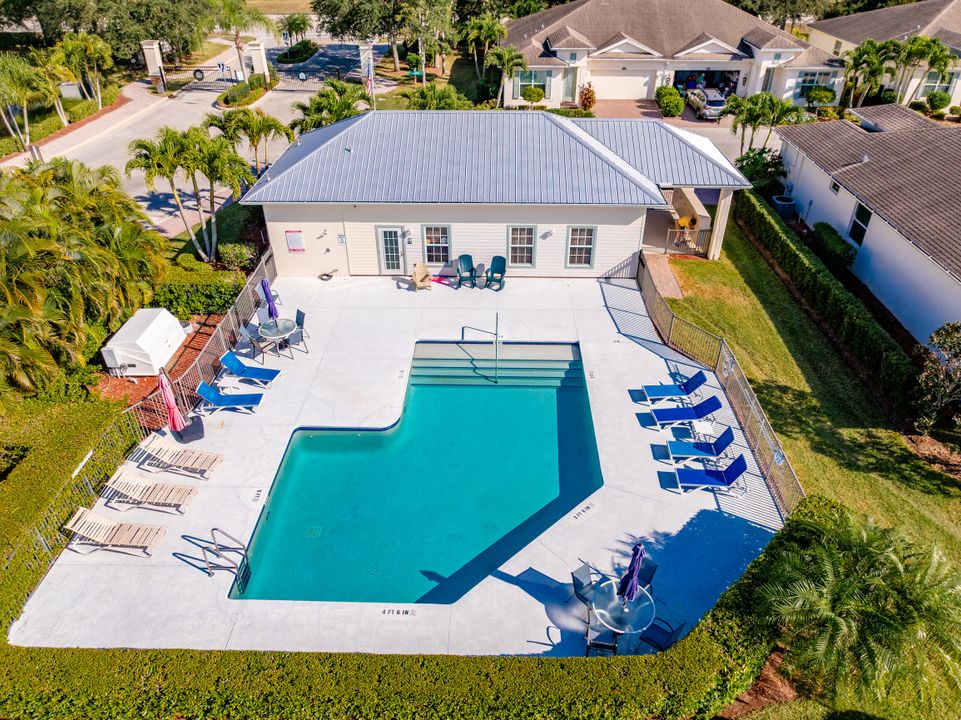 待售: $414,900 (3 贝兹, 2 浴室, 1703 平方英尺)