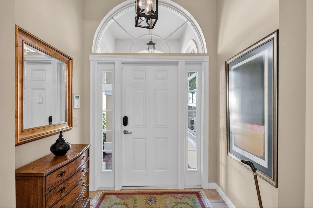 En Venta: $619,000 (3 camas, 2 baños, 2271 Pies cuadrados)