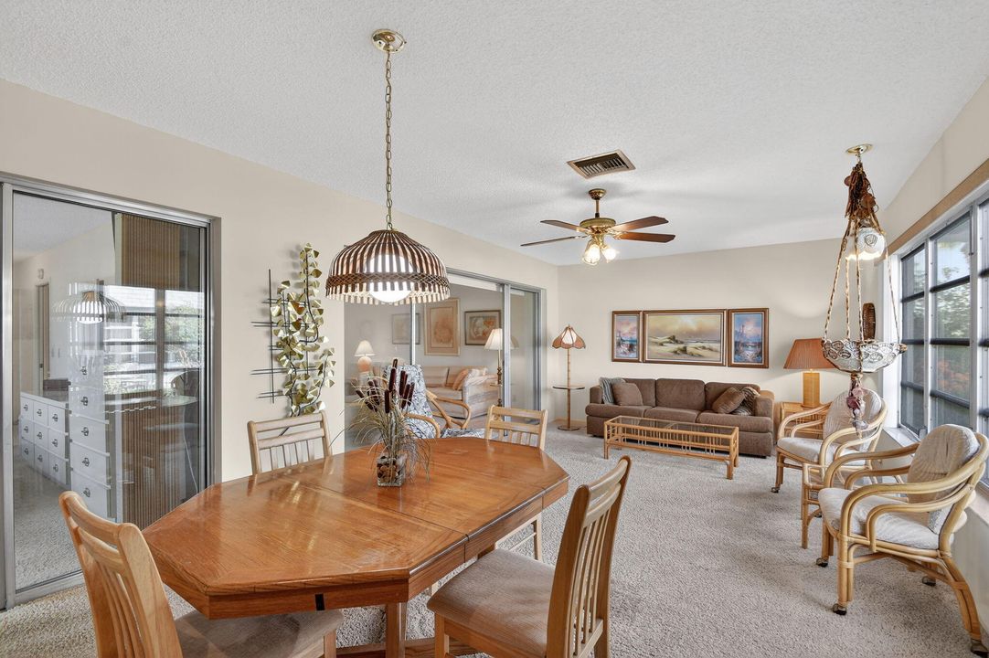 For Sale: $169,900 (2 beds, 2 baths, 1624 Square Feet)