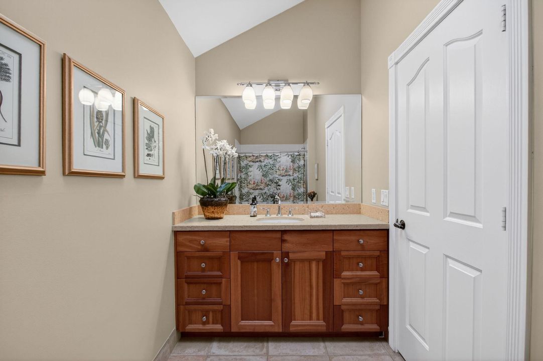 En Venta: $619,000 (3 camas, 2 baños, 2271 Pies cuadrados)