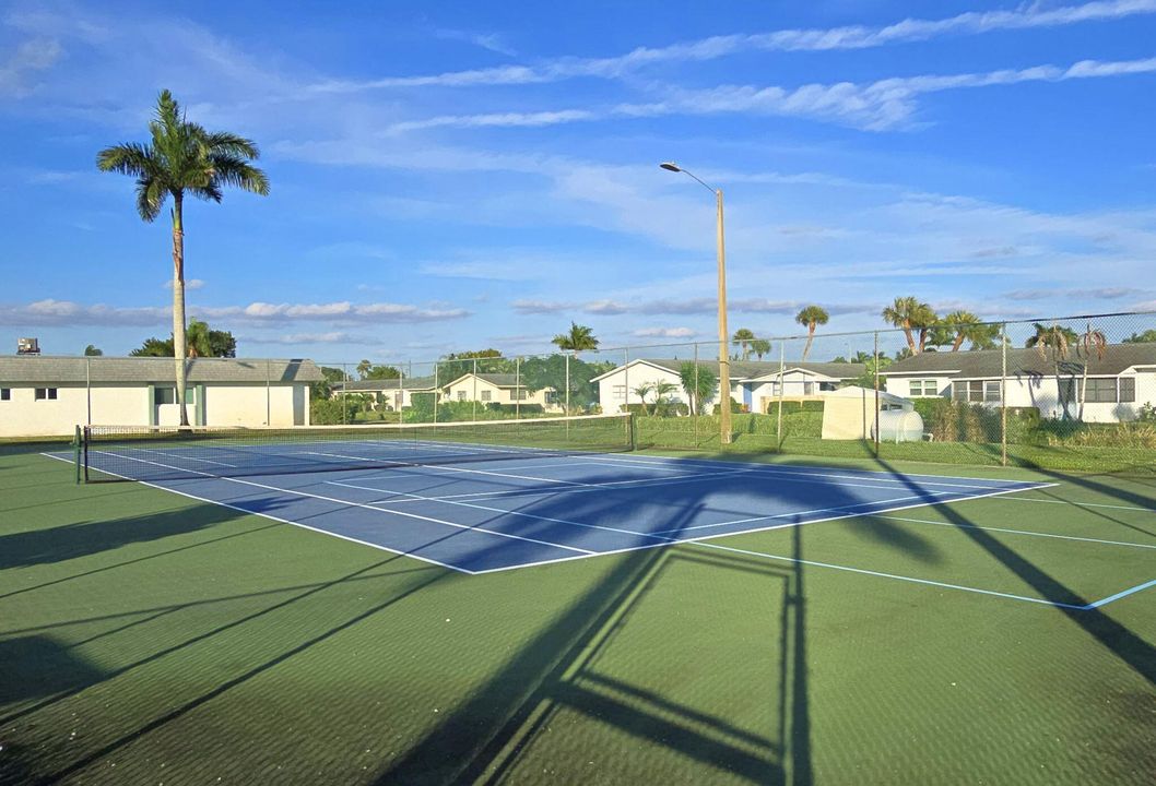 For Sale: $169,900 (2 beds, 2 baths, 1624 Square Feet)