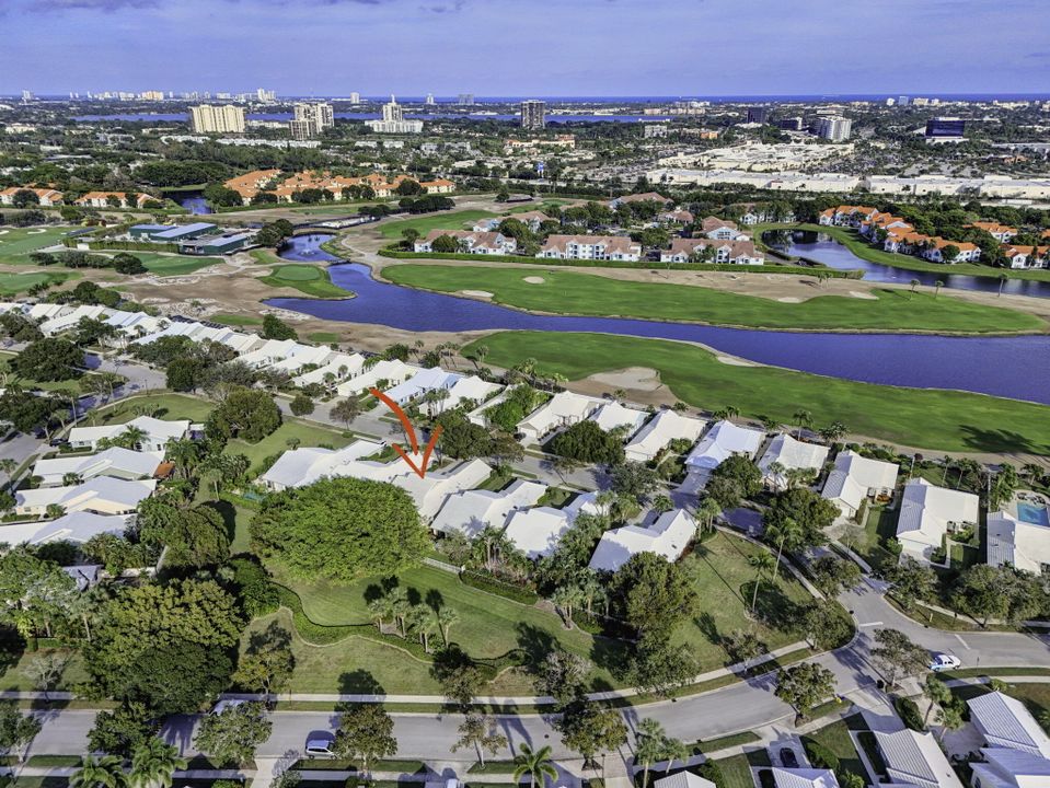 En Venta: $619,000 (3 camas, 2 baños, 2271 Pies cuadrados)