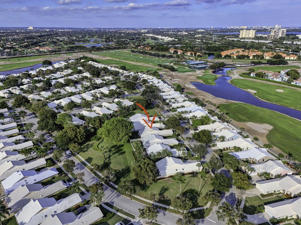 En Venta: $619,000 (3 camas, 2 baños, 2271 Pies cuadrados)