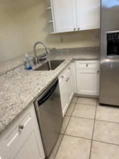 For Rent: $2,550 (2 beds, 2 baths, 1302 Square Feet)