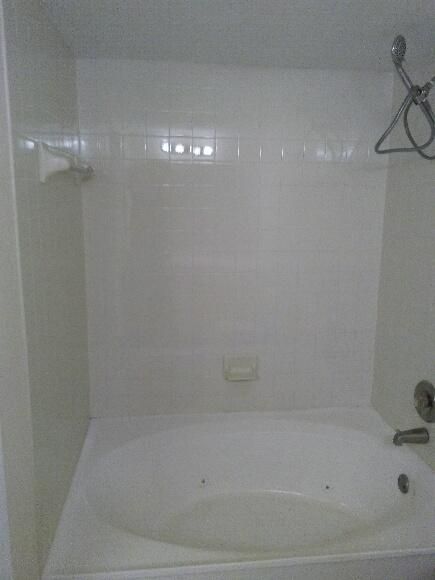 For Rent: $2,550 (2 beds, 2 baths, 1302 Square Feet)