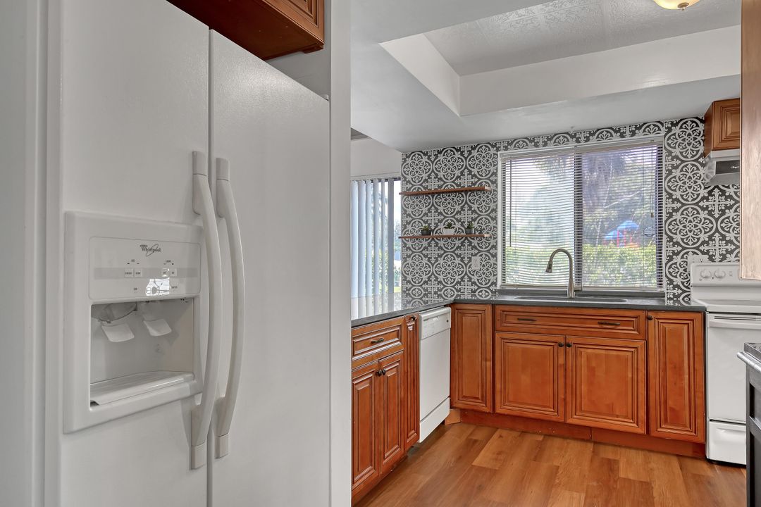 В аренду: $3,250 (2 спален, 2 ванн, 1414 Квадратных фут)