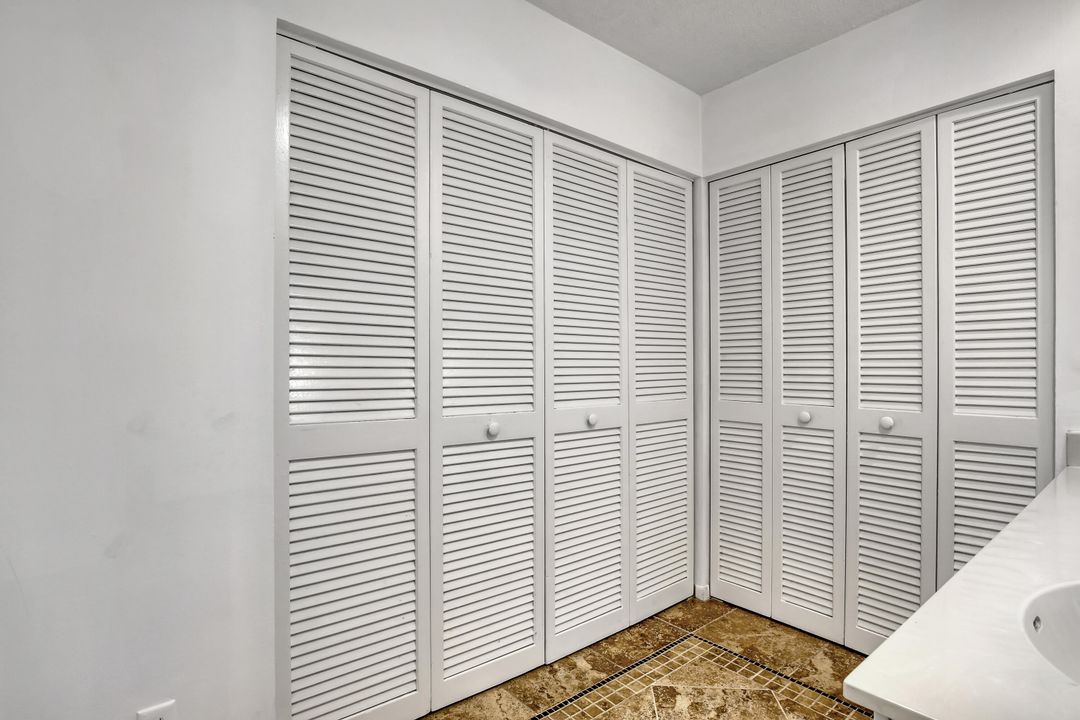 В аренду: $3,250 (2 спален, 2 ванн, 1414 Квадратных фут)