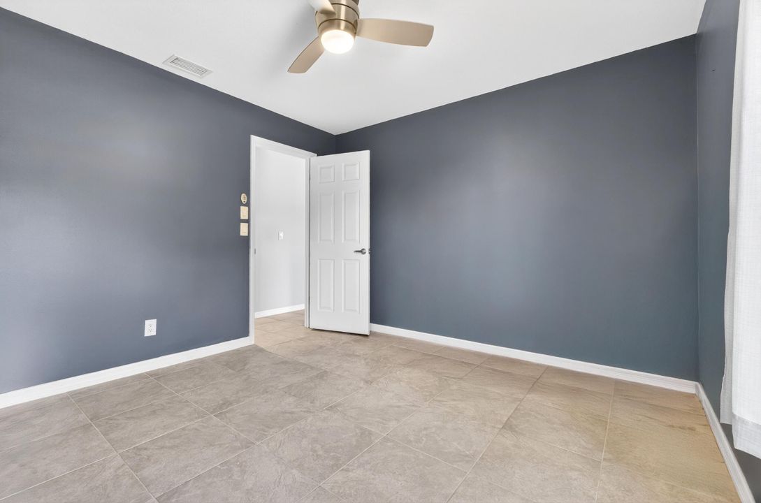 待售: $319,999 (3 贝兹, 2 浴室, 1160 平方英尺)