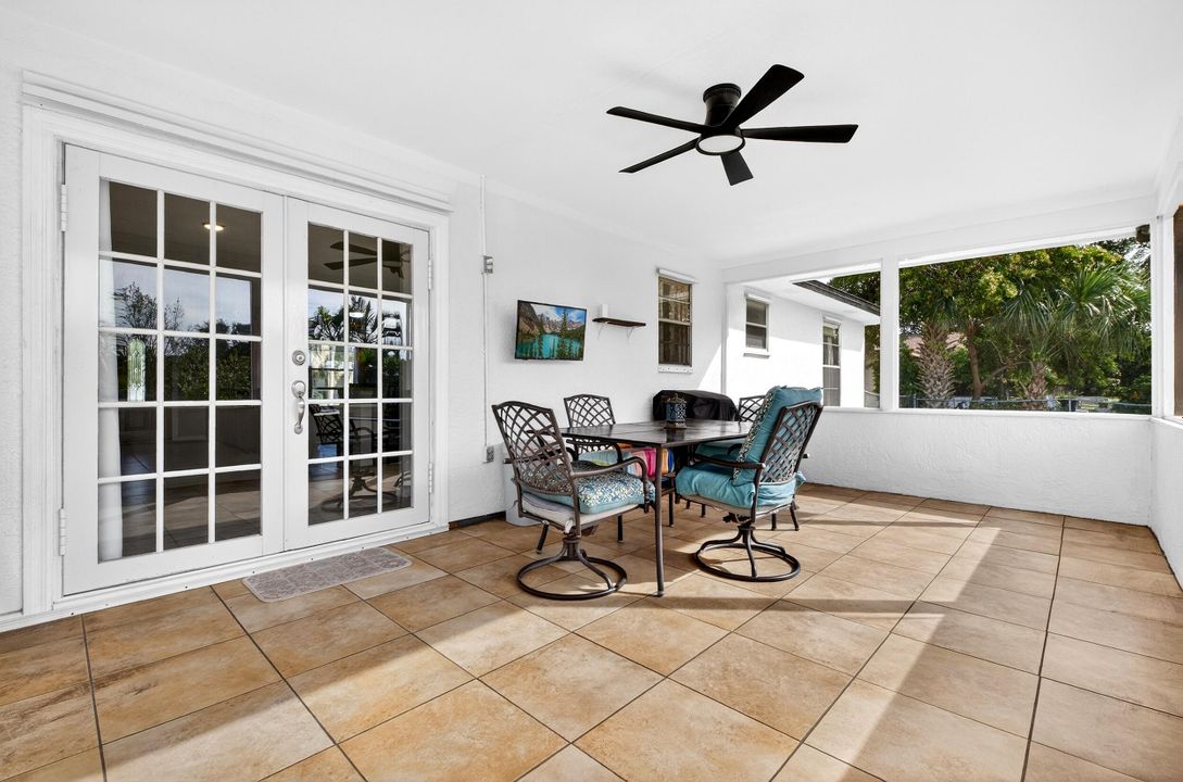 待售: $319,999 (3 贝兹, 2 浴室, 1160 平方英尺)