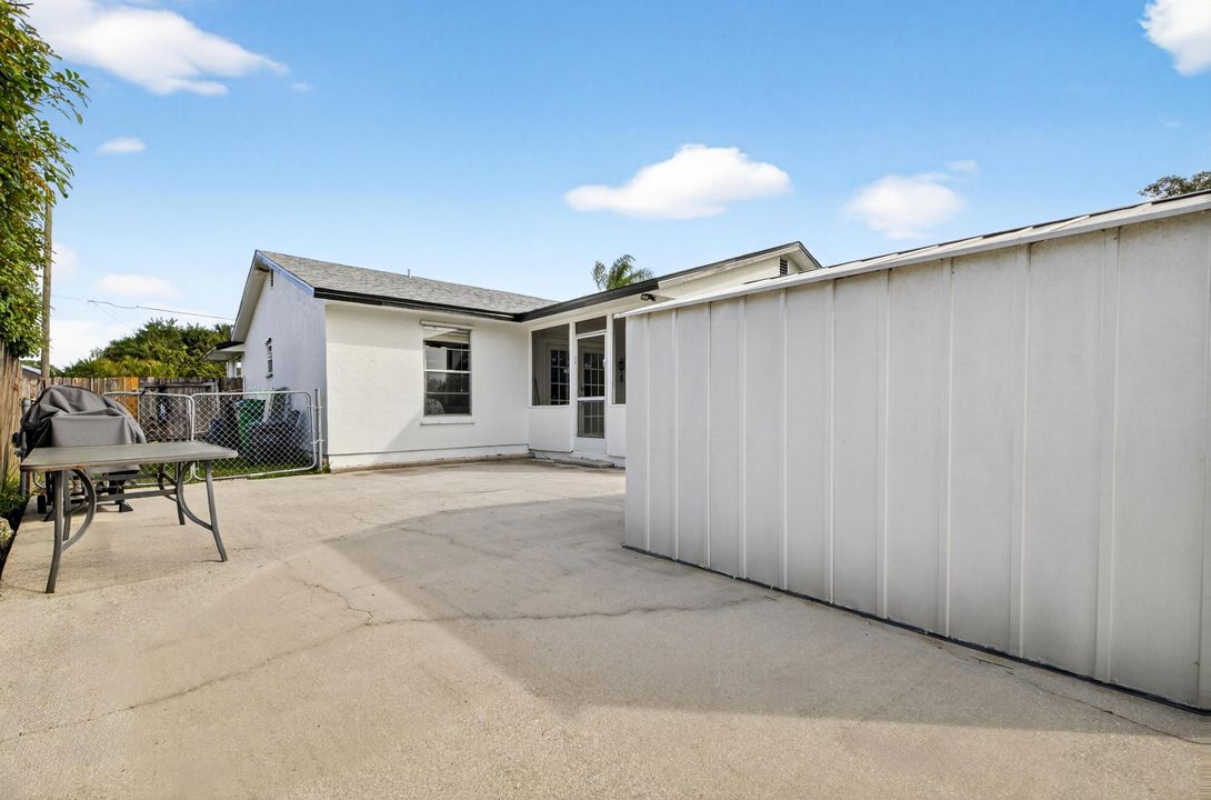 待售: $319,999 (3 贝兹, 2 浴室, 1160 平方英尺)