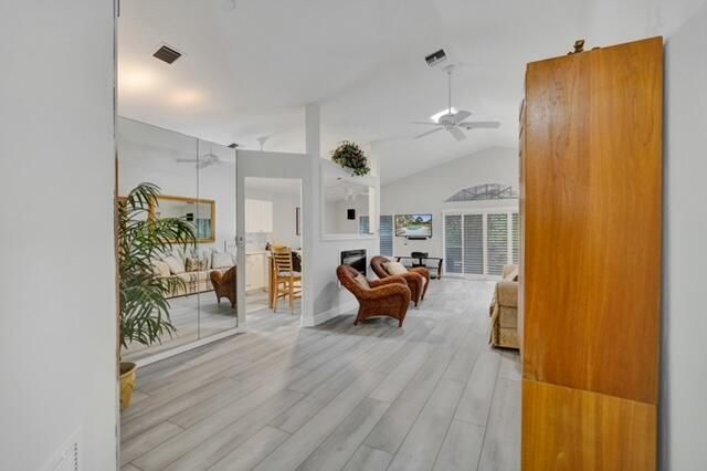 待售: $514,999 (3 贝兹, 2 浴室, 1325 平方英尺)