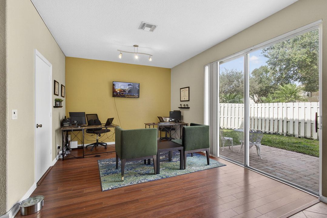 На продажу: $470,000 (3 спален, 2 ванн, 1674 Квадратных фут)