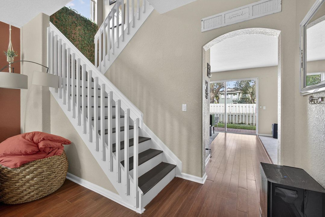 На продажу: $470,000 (3 спален, 2 ванн, 1674 Квадратных фут)