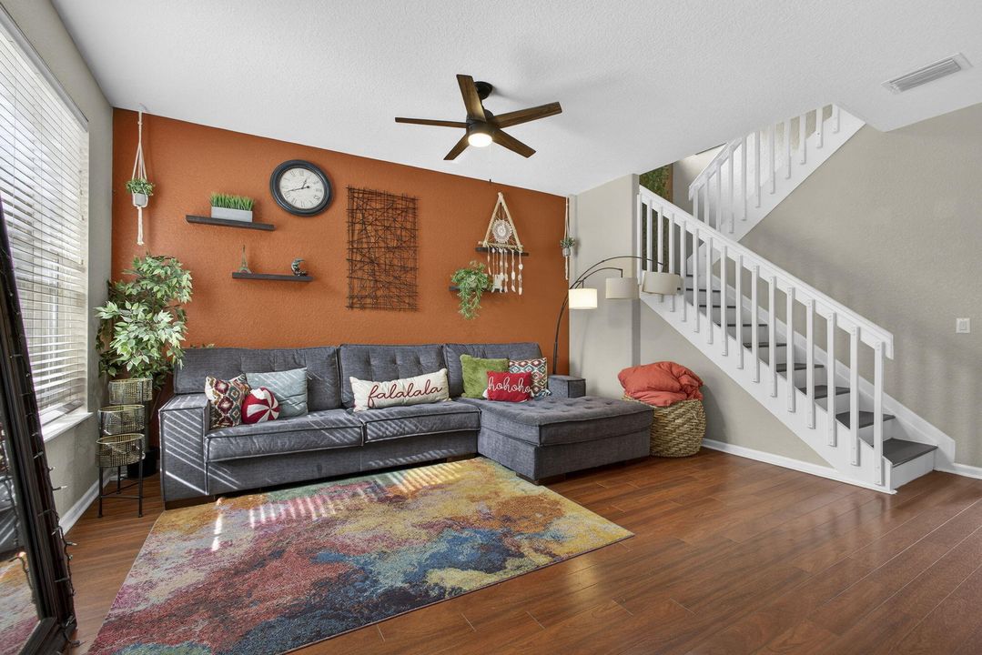 На продажу: $470,000 (3 спален, 2 ванн, 1674 Квадратных фут)