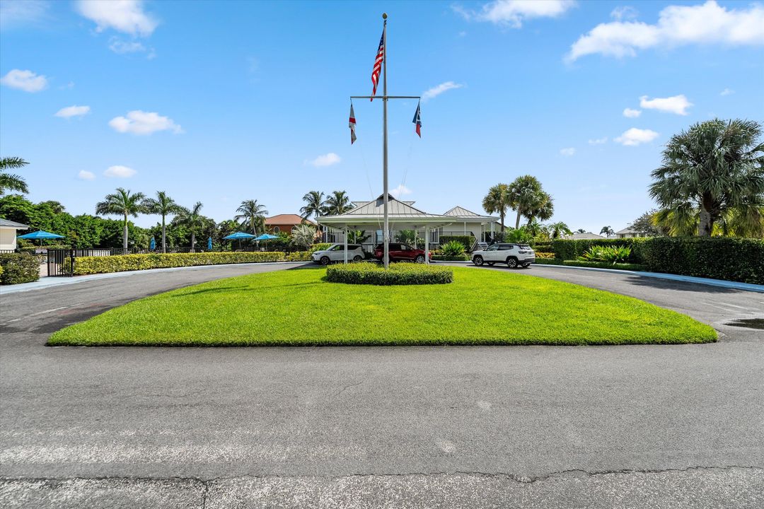 На продажу: $3,975,000 (3 спален, 2 ванн, 2101 Квадратных фут)