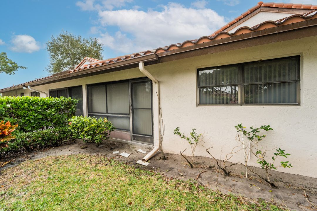 待售: $229,000 (2 贝兹, 2 浴室, 1217 平方英尺)