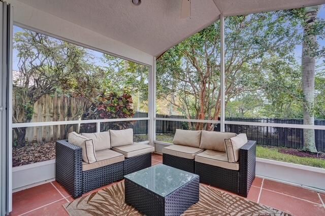 待售: $514,999 (3 贝兹, 2 浴室, 1325 平方英尺)